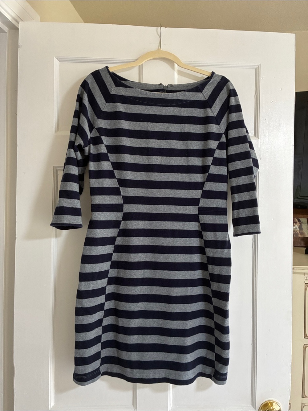 Gap Striped 3/4-Sleeve Boatneck Dress in Navy and Gray Size L